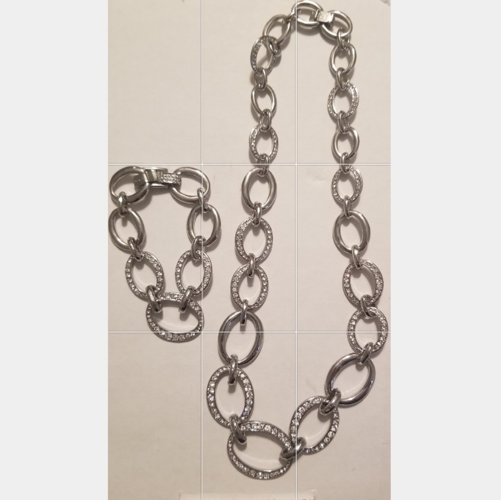 Necklace and Bracelet Set